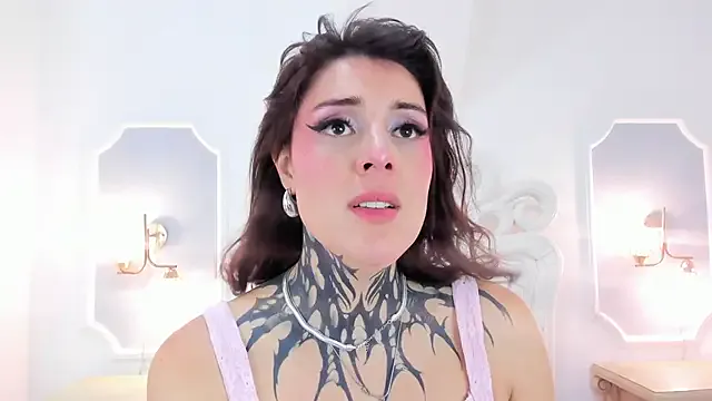 AvaFlowers6 – webcam model profile photo Image 17