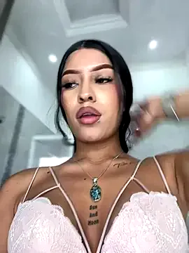 Venus22cumin – webcam model profile photo Image 2