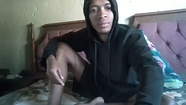 LoisLayne – webcam model profile photo Image 10