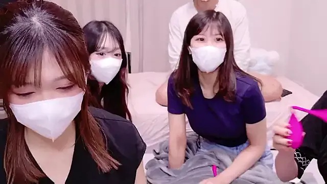 NinaMuller – webcam model profile photo Image 4