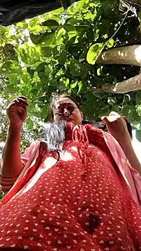 CarleeVelvet – webcam model profile photo Image 13