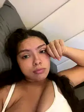 Angeline_Montierr – webcam model profile photo Image 7