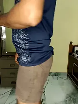 Latinadulcemami – webcam model profile photo Image 10