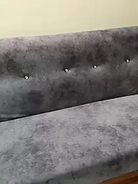 Latinadulcemami – webcam model profile photo Image 9