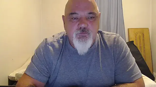 Latinadulcemami – webcam model profile photo Image 15