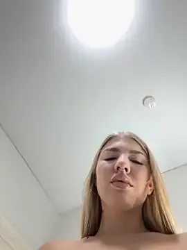 amberdemonss – webcam model profile photo Image 19