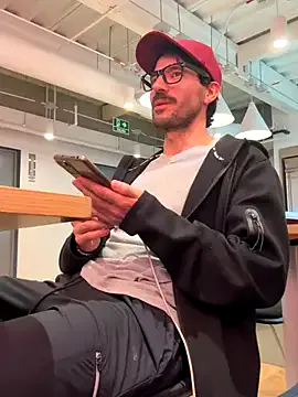 ToniStormCD webcam show Image 6