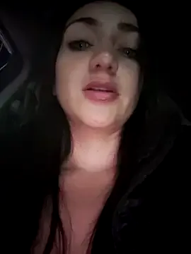 LaytonBox – webcam model profile photo Image 3