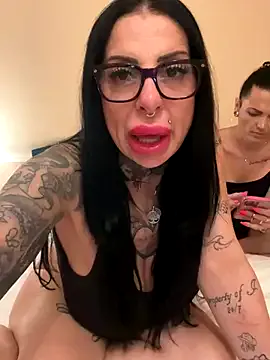 EddieAdams – webcam model profile photo Image 19