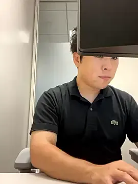 YUMEKOOO webcam show Image 5