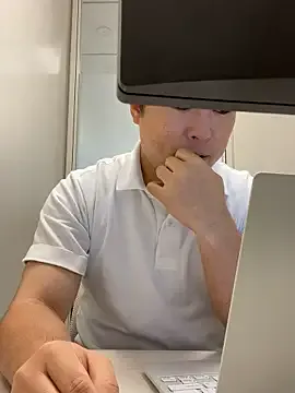 YUMEKOOO webcam show Image 6