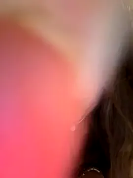 KatieeGomez – webcam model profile photo Image 11