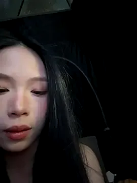 TheRealSeska – webcam model profile photo Image 6