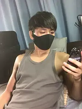 CarlynDarlenis – webcam model profile photo Image 3