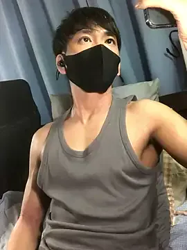 CarlynDarlenis – webcam model profile photo Image 7