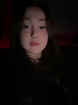 NovaSwan – webcam model profile photo Image 19