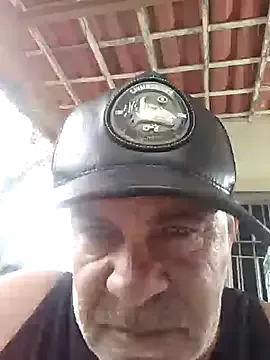 Luna_Sanders – webcam model profile photo Image 17