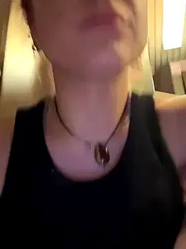 EddieAdams – webcam model profile photo Image 9