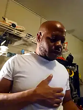 Gokujyo-Namanaka – webcam model profile photo Image 15