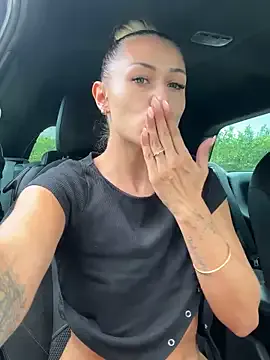 Angeline_Montierr – webcam model profile photo Image 4