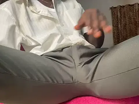 SarahhOrtiz – webcam model profile photo Image 7