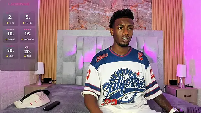 lore123 – webcam model profile photo Image 18