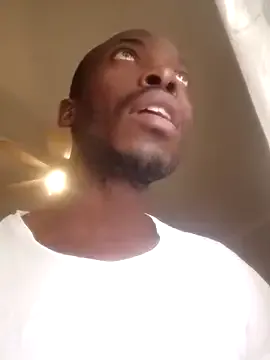 maxx_william – webcam model profile photo Image 15