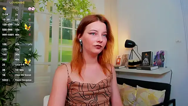 SarhaParcker – webcam model profile photo Image 13