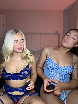 charlotte_blossom – webcam model profile photo Image 19