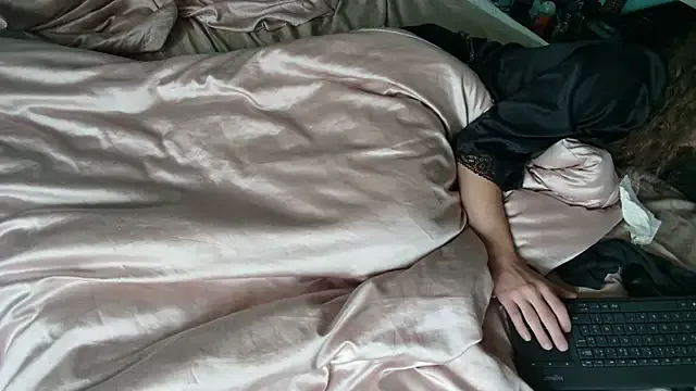 akamilasweetcm101 – webcam model profile photo Image 17