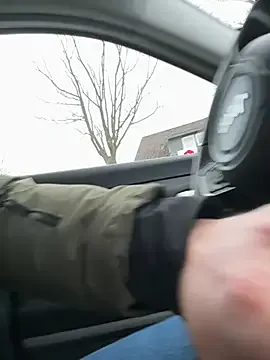 Public_sexyxxx – webcam model profile photo