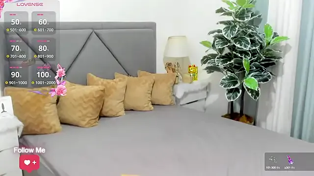 SparklingSoleil – webcam model profile photo Image 13