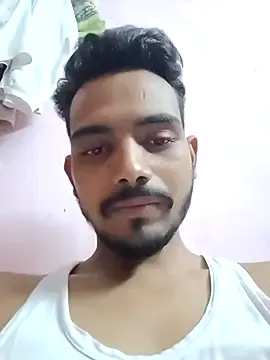 akamilasweetcm101 – webcam model profile photo Image 2