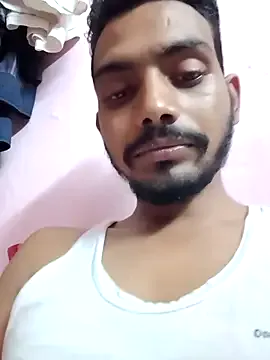 akamilasweetcm101 – webcam model profile photo Image 7