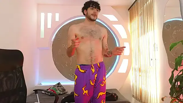 19xTHAxGOD – webcam model profile photo Image 15