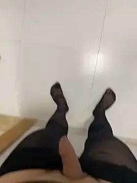 SexyMona – webcam model profile photo Image 5