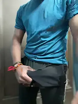 ThaniaHill – webcam model profile photo Image 10