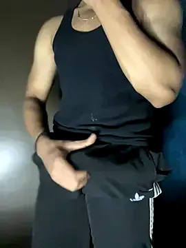 ThaniaHill – webcam model profile photo Image 6