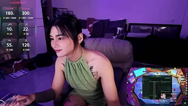 LizaGold40 – webcam model profile photo Image 15