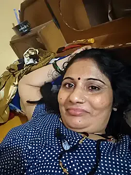 akamilasweetcm101 – webcam model profile photo Image 10