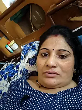 akamilasweetcm101 – webcam model profile photo Image 13