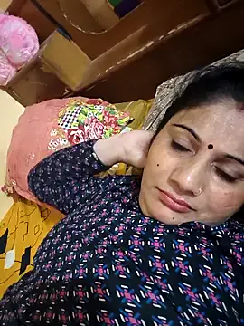 akamilasweetcm101 – webcam model profile photo Image 18