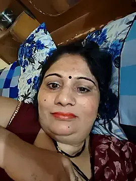 akamilasweetcm101 – webcam model profile photo Image 4