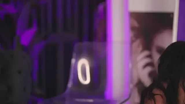 karolineneuer_ webcam show Image 19