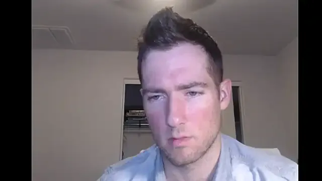 Red_Lola – webcam model profile photo Image 10