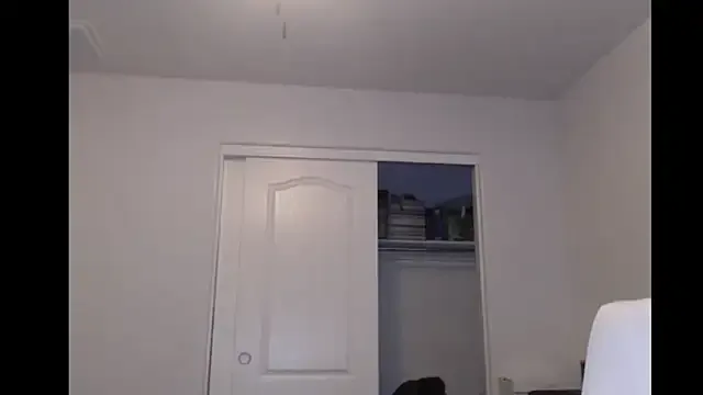 Red_Lola – webcam model profile photo Image 8