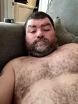 YourScarlettSweetheart – webcam model profile photo Image 3