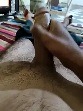 BustyBrunette44 – webcam model profile photo Image 8