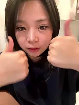 BabMmm26 – webcam model profile photo Image 13