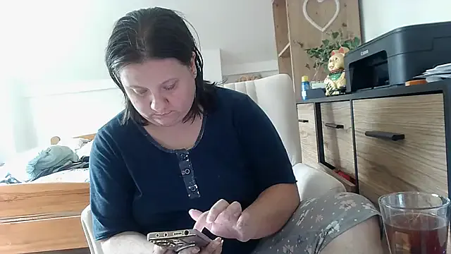 akamilasweetcm101 – webcam model profile photo Image 12